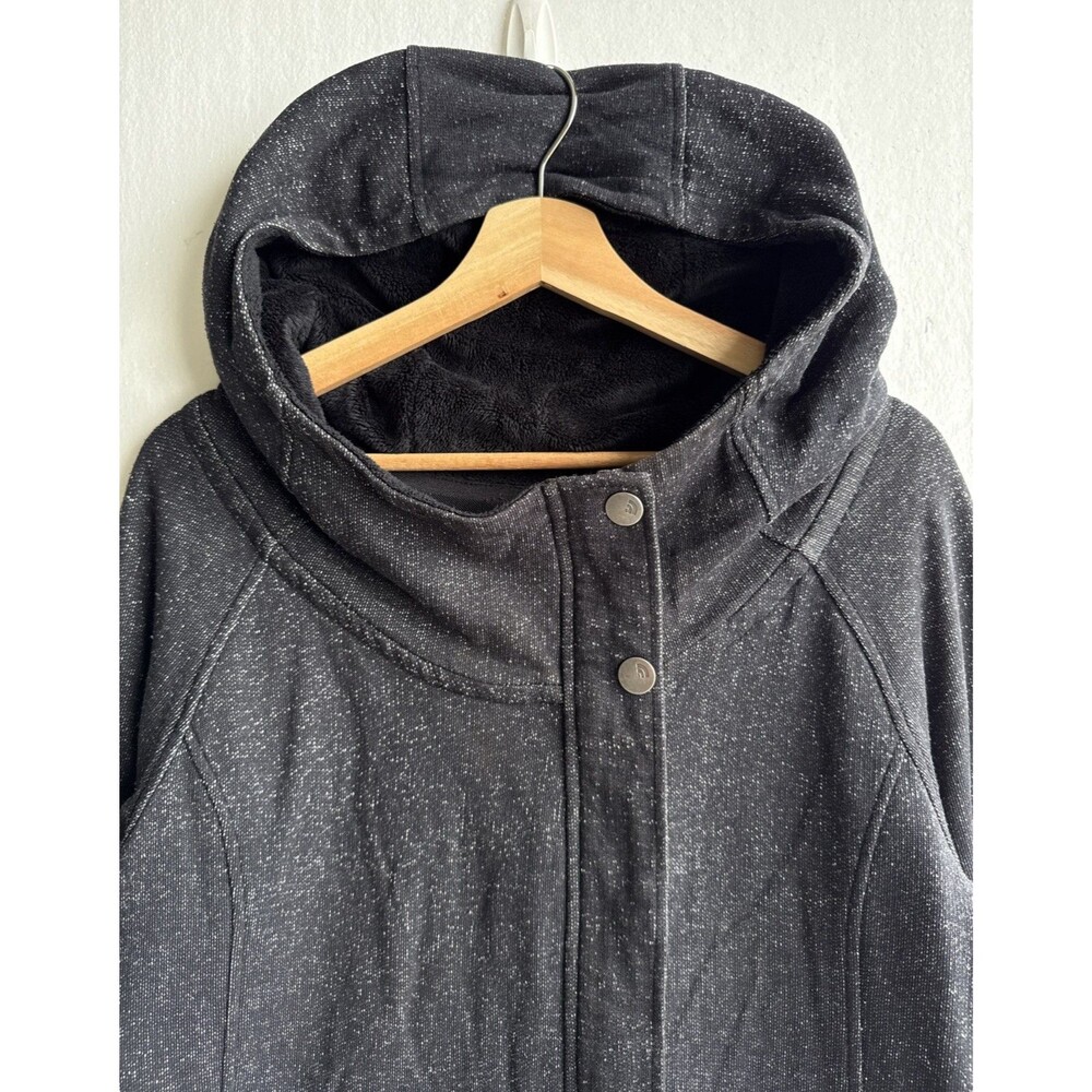 The North Face Women’s XL Black Dionne Plush Lined Hooded Long Jacket $249MSRP - Picture 4 of 10